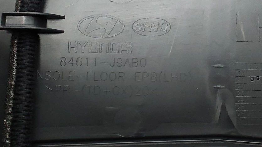 Consola central HYUNDAI Kauai (OS)