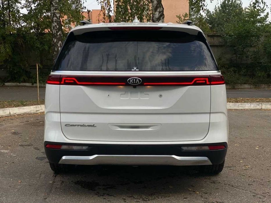 Kia Carnival 2021 Дизель