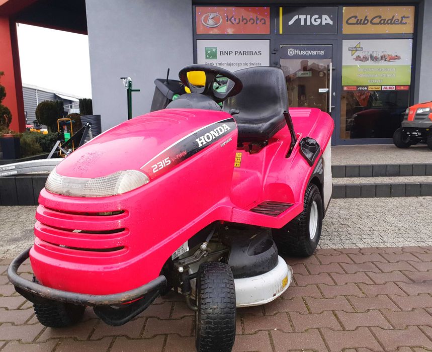 Traktorek Kosiarka Honda V-Twin 2315 2 cylindry pompa