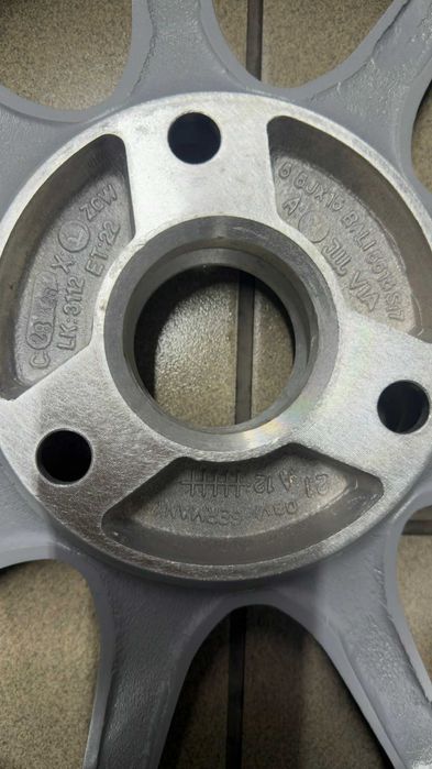 Felgi aluminiowe nowe srebrne 5.5x15J 3x112 ET22 KBA47469 Smart