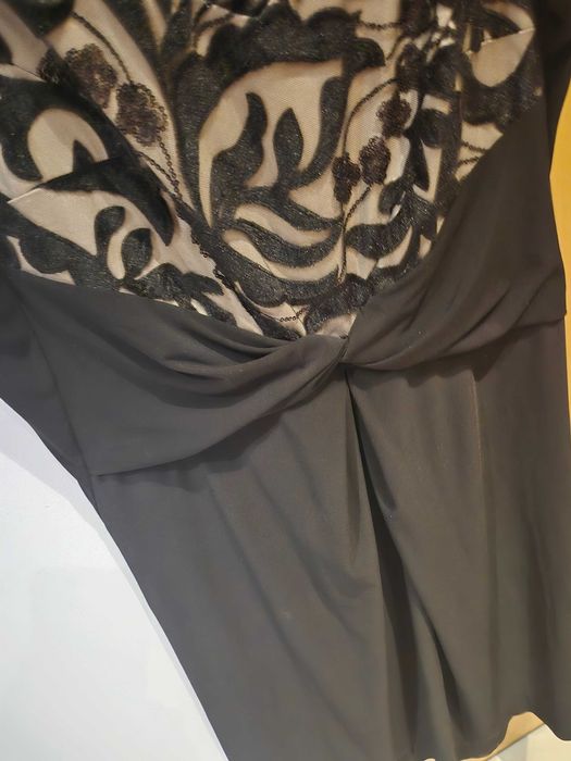 Czarna sukienka rozm 44-46