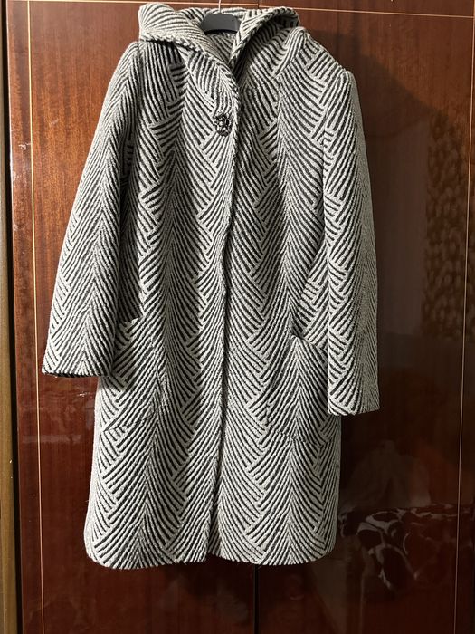 Пальто розмір XL