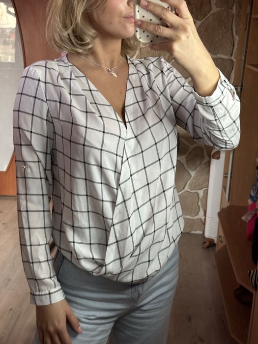 Biała koszula damska w kratę Mohito 36 S