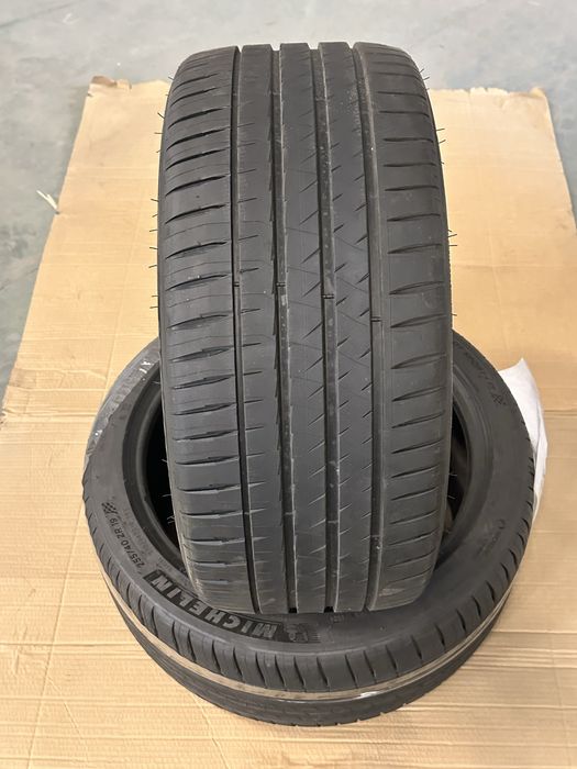 Sprzdam opony MICHELIN PILOT SPORT 4  zp 255/40/19, bierznik caly.