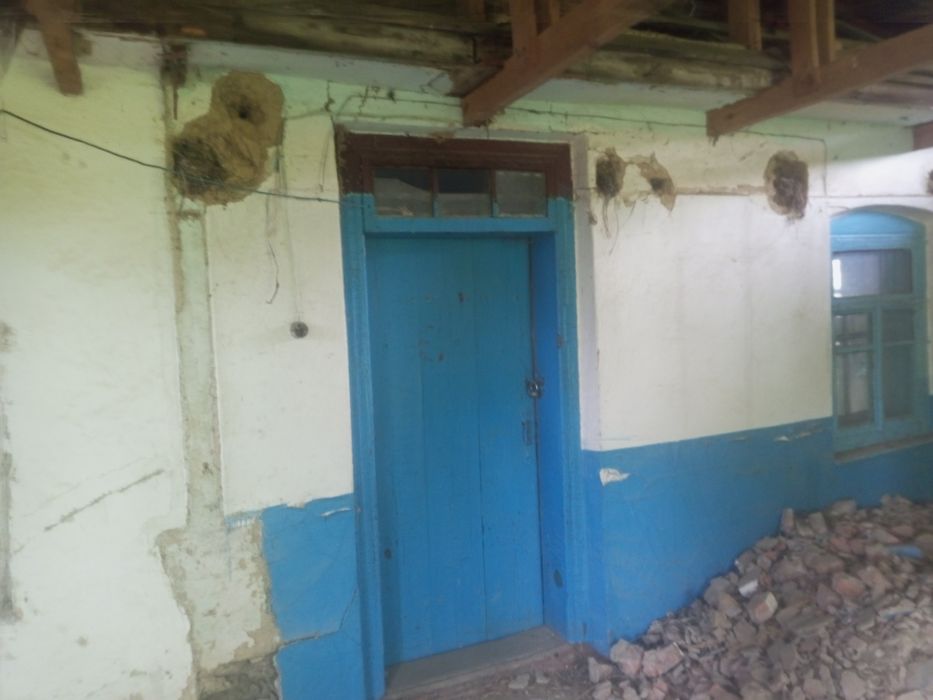 Продам будинок  Вінницька обл смт Теплик.