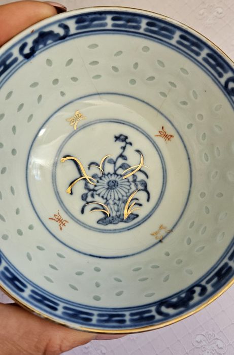 Taça de porcelana chinesa