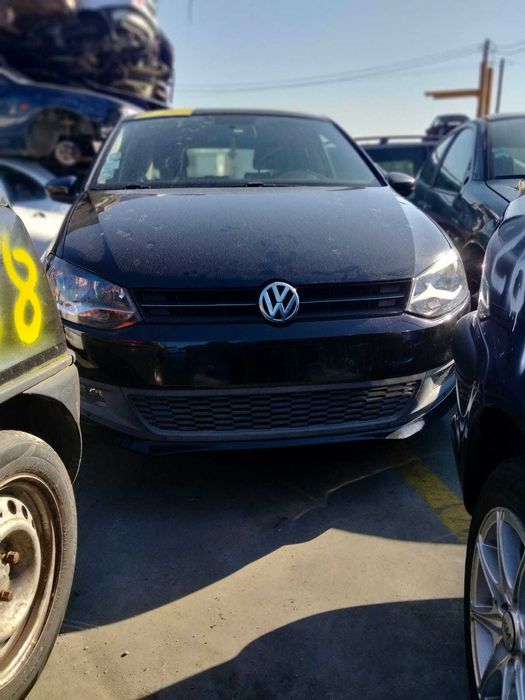 frente VW Polo 6R 1.2 5 portas 2010