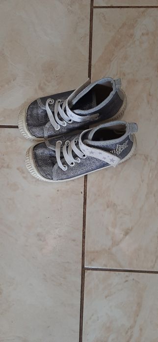 Buty dziewczęce roz 27