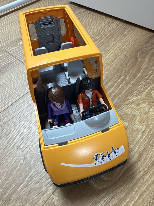 autobus szkolny playmobil