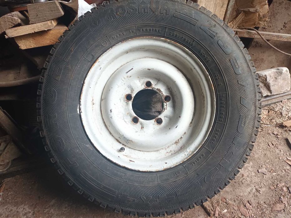 Колесо на 15 на уаз