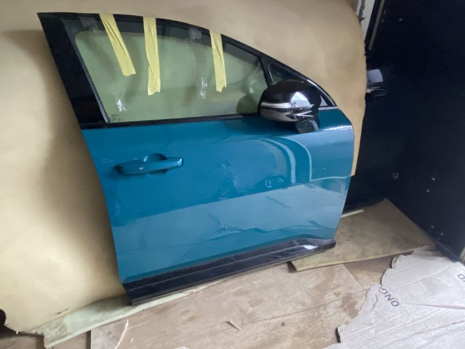 Продам двери с Honda Prologue,Хонда Пролог