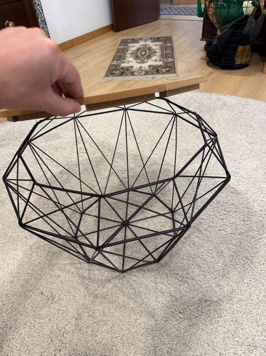 Mesa de apoio com arrumação