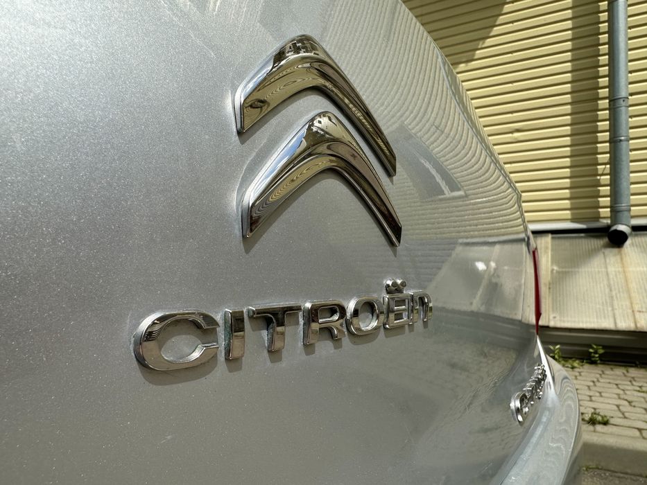 Продам авто Citroen C-Elysee 2015 г в 1.6л Дизель diesel
