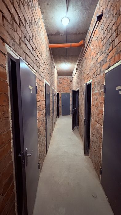 Оренда комори 4 м² у ЖК «Велика Британія» (вул. Шевченка, 27, Львів)
