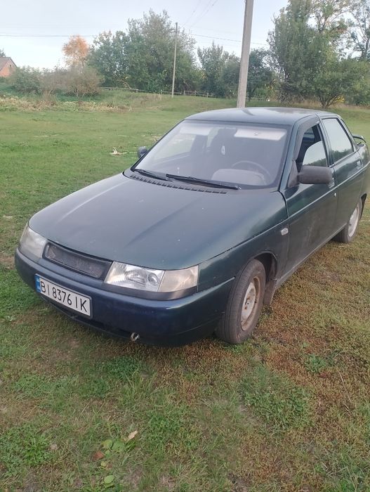 продам ваз 2110.