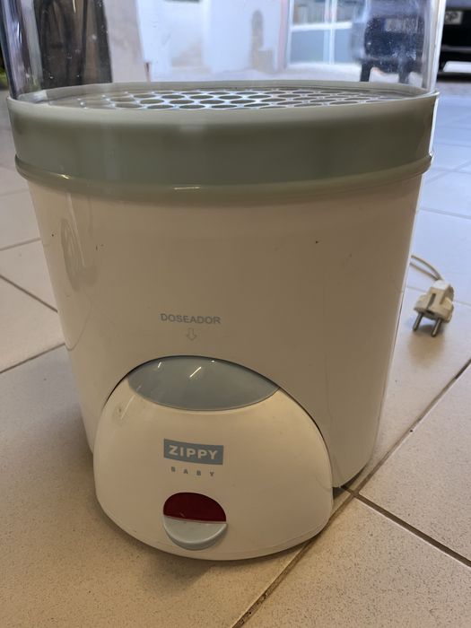 Esterilizador marca Zippy