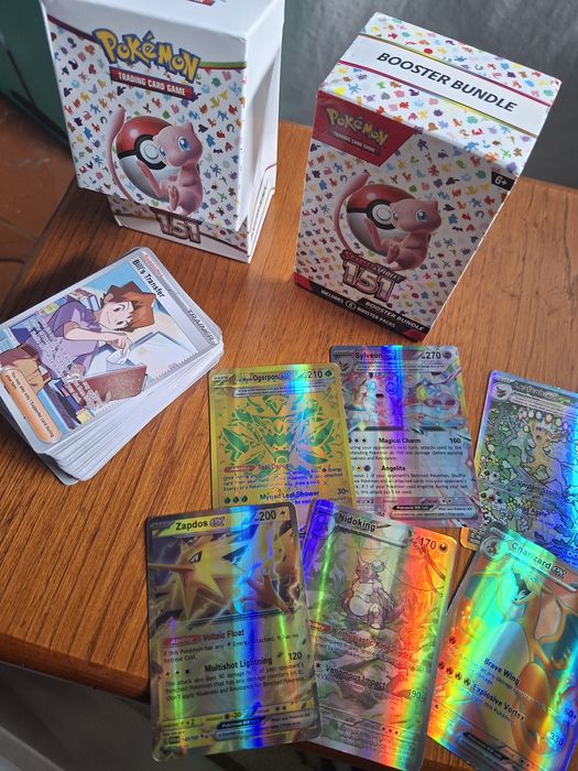 Vendo box de pokemon