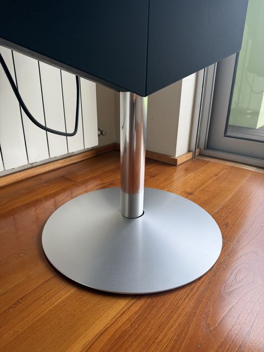 Televisão Bang & Olufsen BeoCenter 1