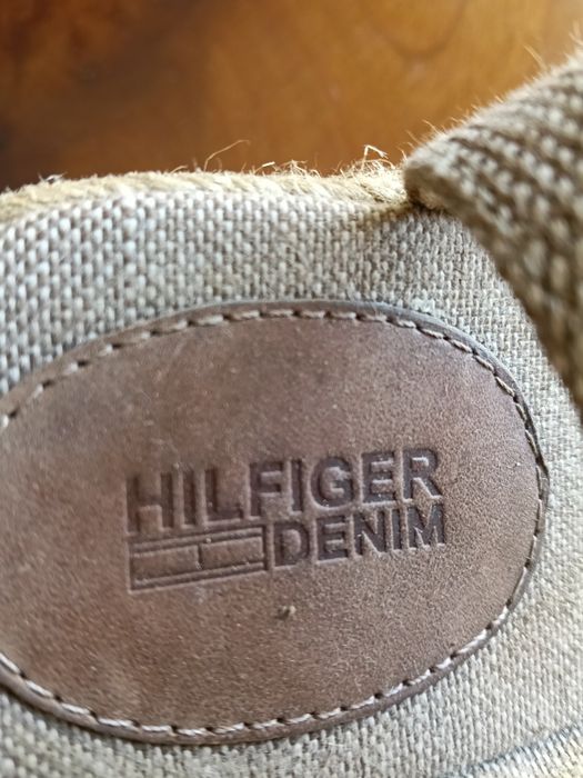 Sandálias Hilfiger denim número 38, pagamento em numerário zona Lisboa