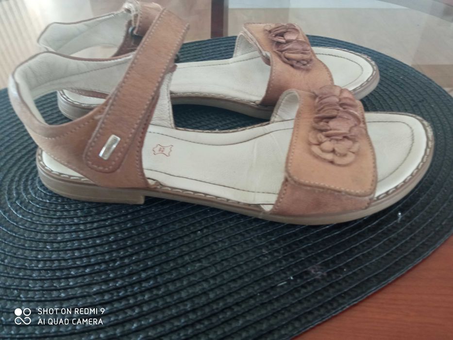 Sandały Lasocki r.36