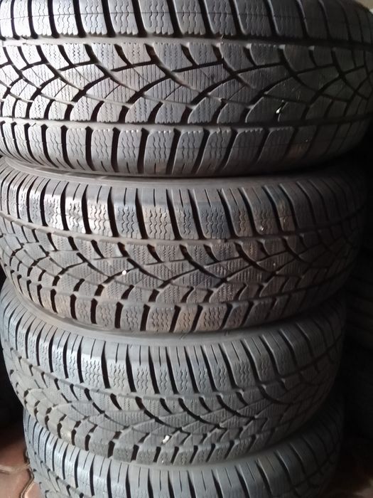 4 Opony zimowe 215/60r17C DUNLOP 2024r 7-8mm