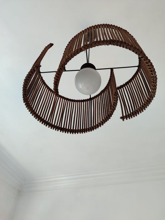 Candeeiro de teto rústico