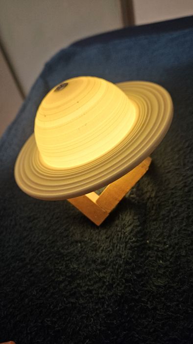 Łampa Saturn w stanie bdb