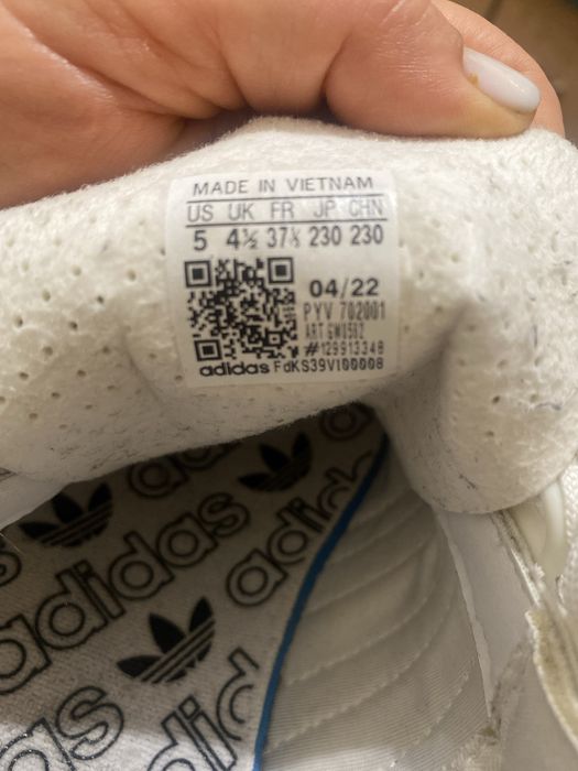 Кросівки Adidas