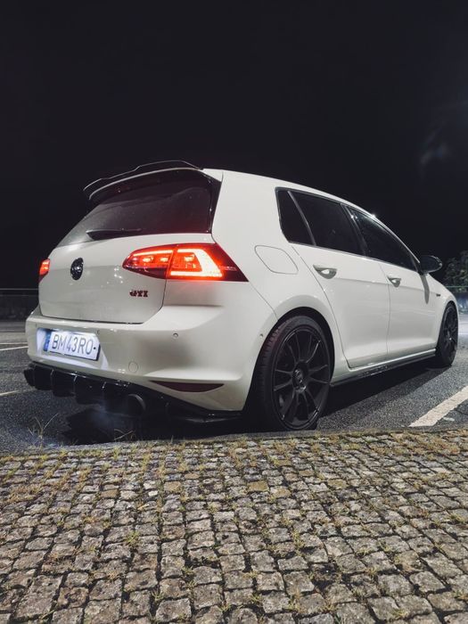 CarroGolf7GTI315cv