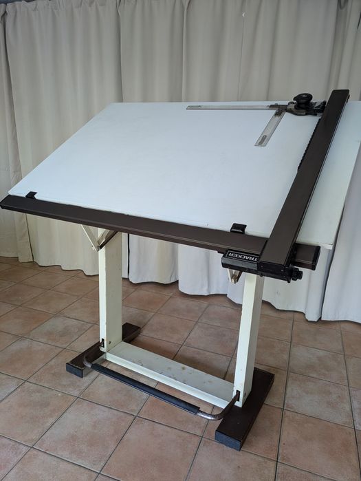 Mesa estirador desenho | Leonar neolt italy + réguas