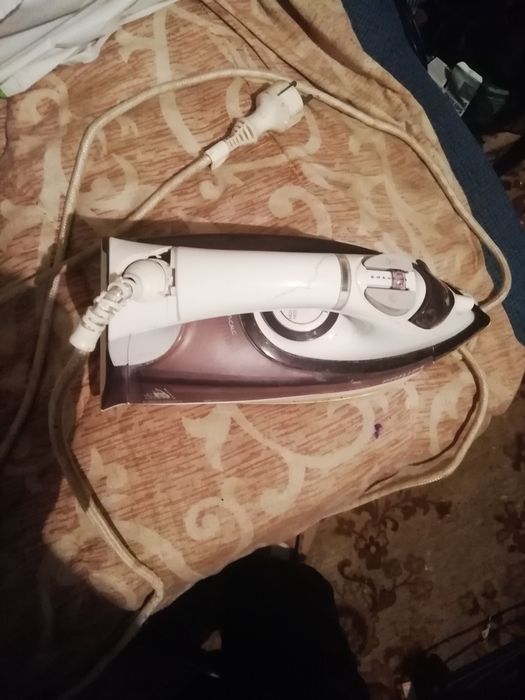 Продам утюг филипс, оригинал,