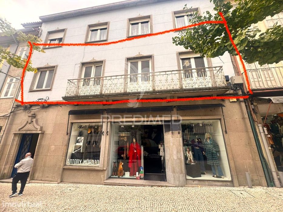Loja Para Arrendar -No Centro De Guimarães