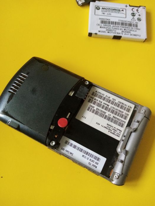 Motorola Razr V3c телефон CDMA