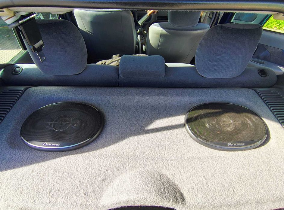 Renault Clio 1999 – Gasolina – Barato – Oeiras – Bom estado gera