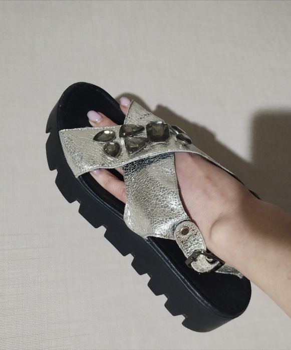 Босоніжки натуральна шкіра