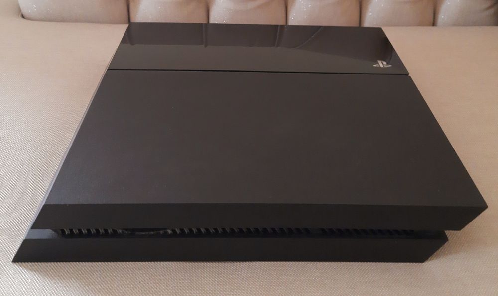 Playstation 4 - 24 Jogos