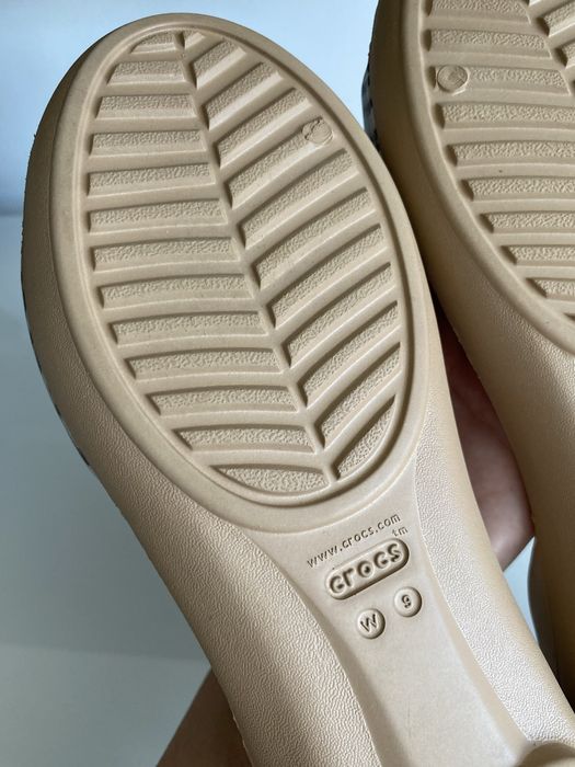 Nowe sandały Crocs Lina Graphic Dorsay r. 39/40 W9 panterka