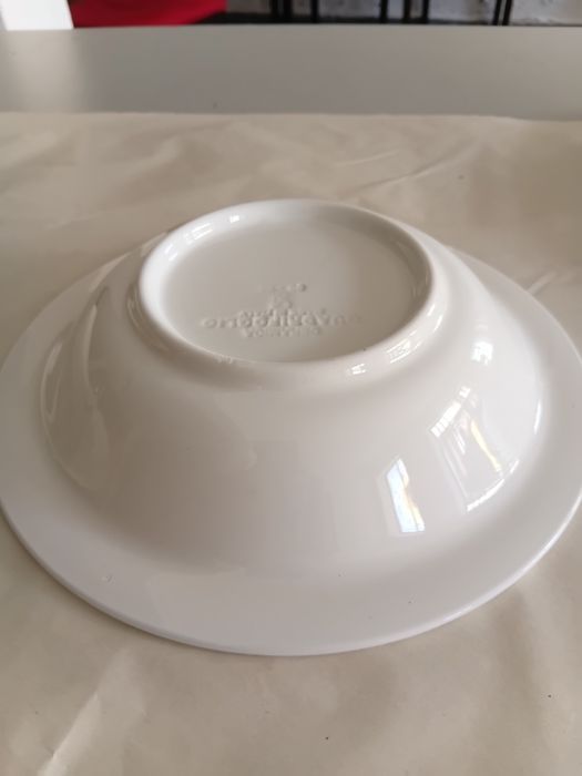 1 prato e 1 saladeira modelo QUD2 ceramica Quadriflogio