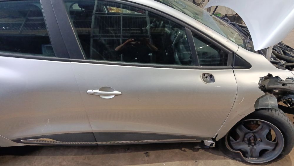 Porta frente direita RENAULT Clio IV (BH_)