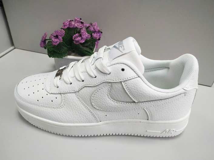 Кроссовки женские Nike Air Force Low White