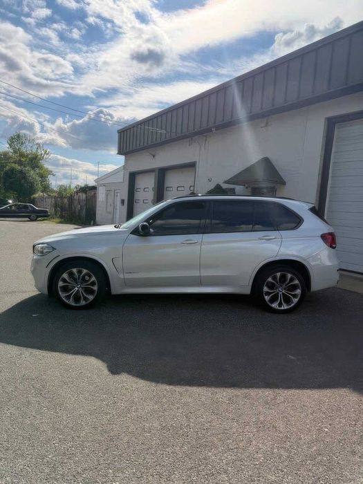 BMW X5 Xdrive35D      2014