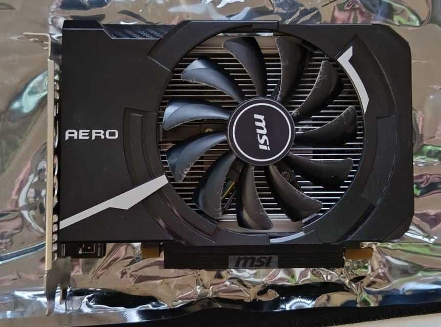Radeon™ RX 550 AERO ITX 4G OC