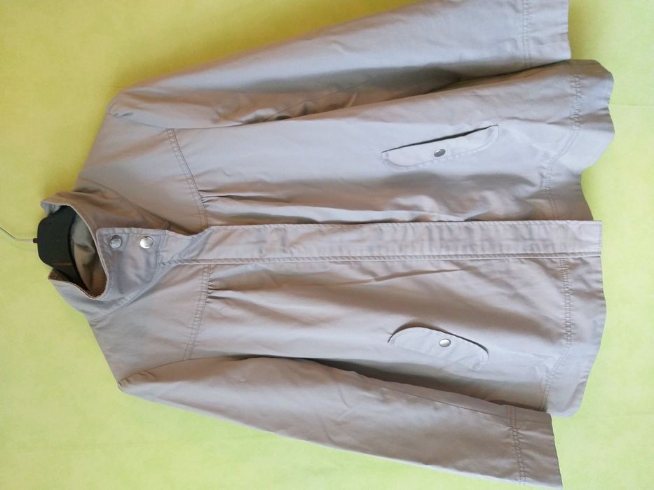Płaszczyk H&M rozm. 40 jasno szary