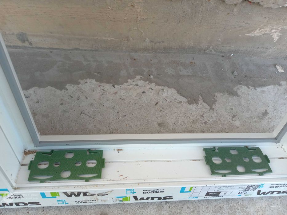 Склопакет вузький (б/в) + рама