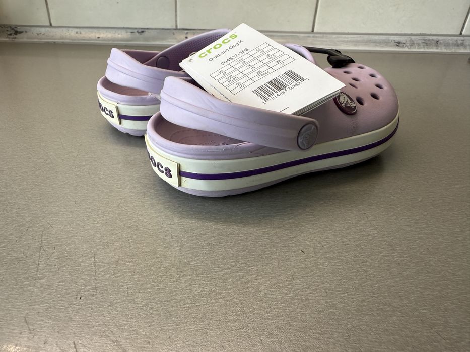 Продам Crocs (крокси)