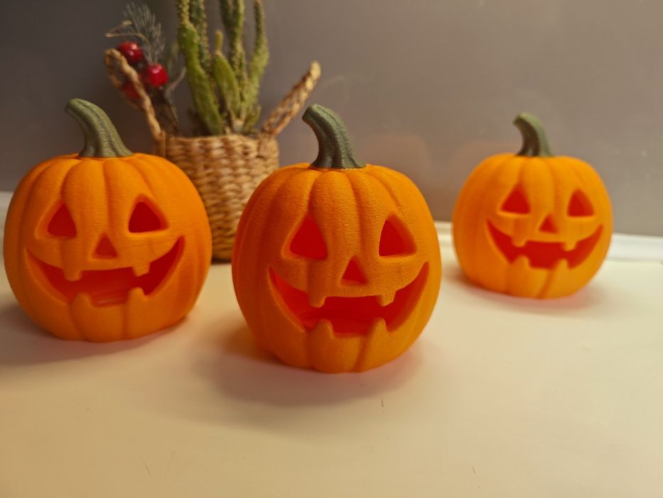 Dynie ozdobne na Halloween