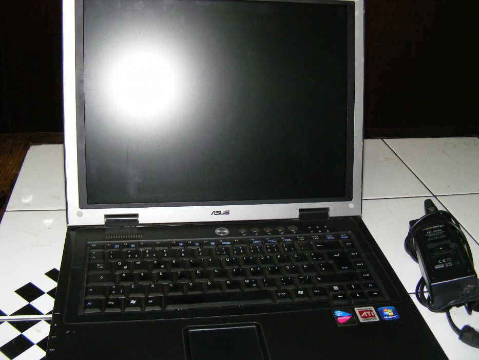 sprzedam LAPTOP ASUS M6000