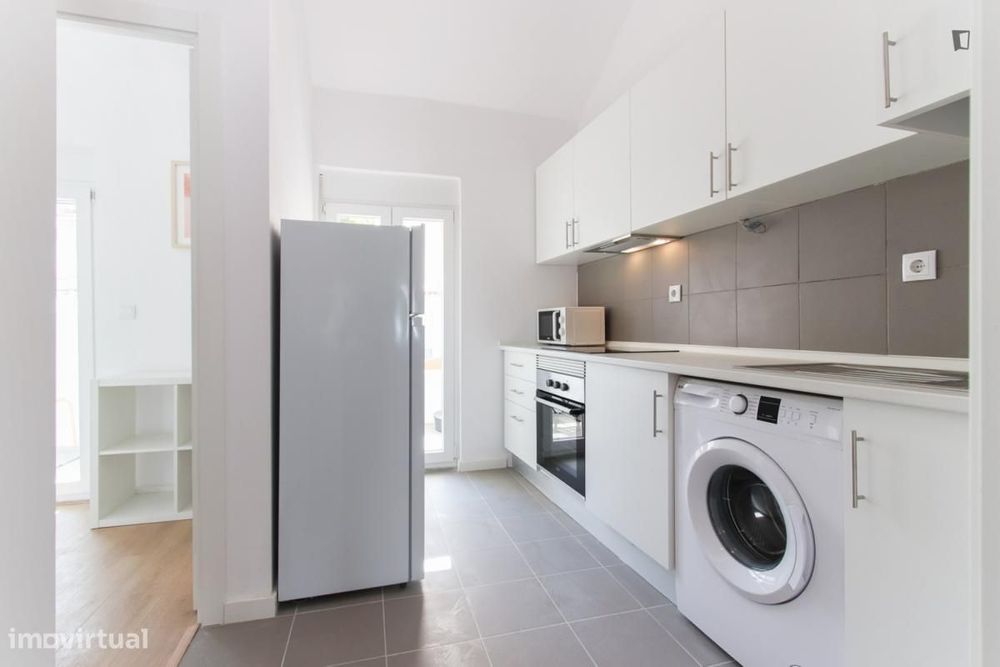Apartamento com 2 quartos - localizado em Alameda Lisbon