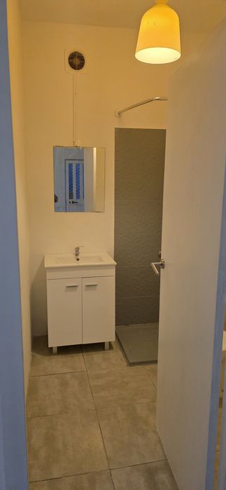 Anexo T1 para arrendamento 820 euros, água incluído na renda