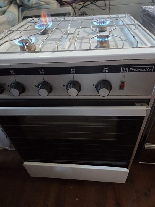 Fogão em bom estado